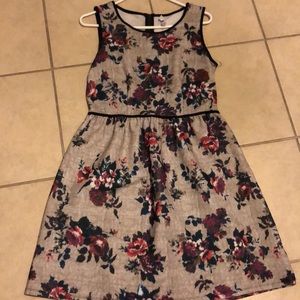 Xhiliration flower patterned dress size L